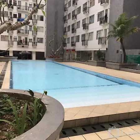Roomy 2Br Apartment At Jarrdin Cihampelas Apartment By Travelio